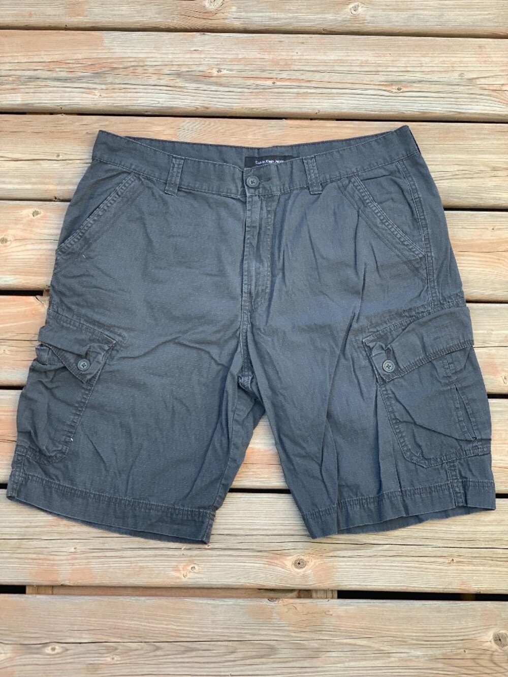 Calvin Klein Cargo Shorts Mens 38 Charcoal Y2K Utility Gorpcore Preppy Casual